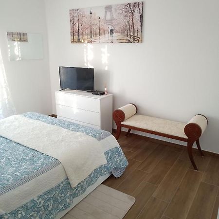 Dolce Casa Bed & Breakfast San Giovanni Teatino Ngoại thất bức ảnh