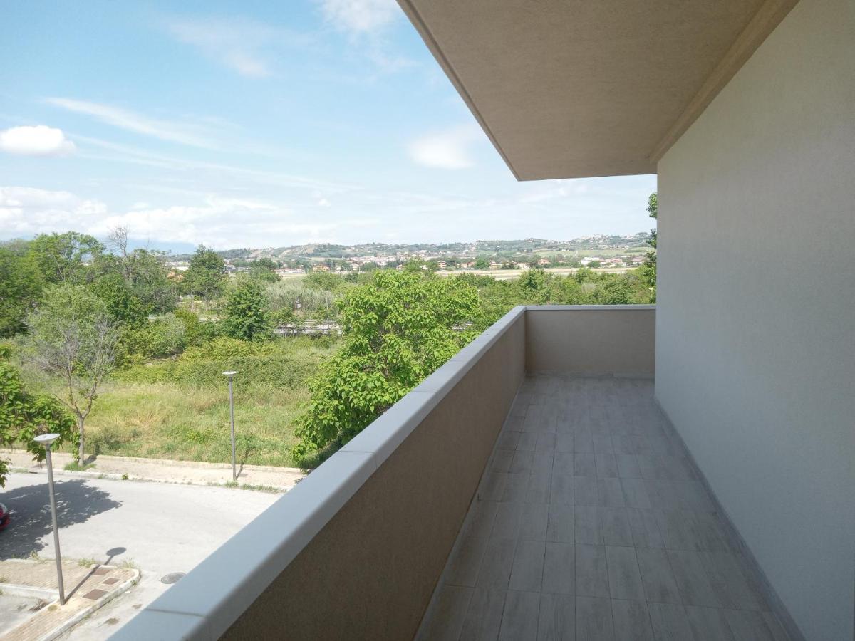 Dolce Casa Bed & Breakfast San Giovanni Teatino Ngoại thất bức ảnh